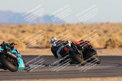 media/Dec-07-2024-CVMA (Sat) [[21c5f1ef85]]/Race 13-Amateur Supersport Middleweight/